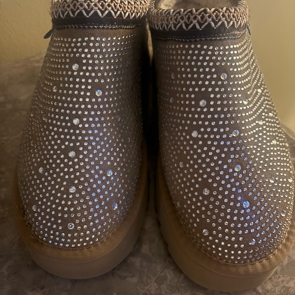 UGG Brown Slippers with Rhinestone Detailing